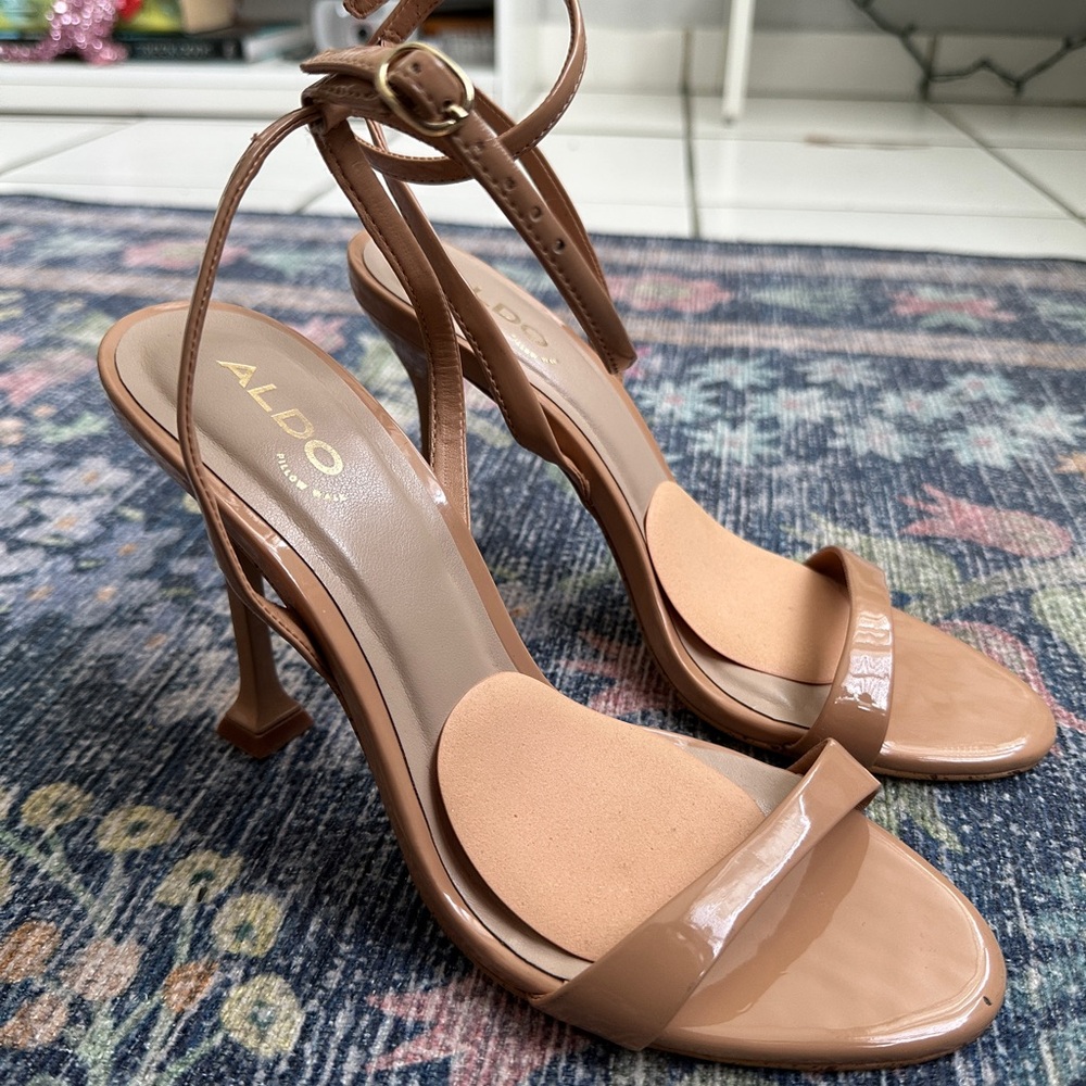 ALDO Tan Strappy Heels - Picture 3 of 4